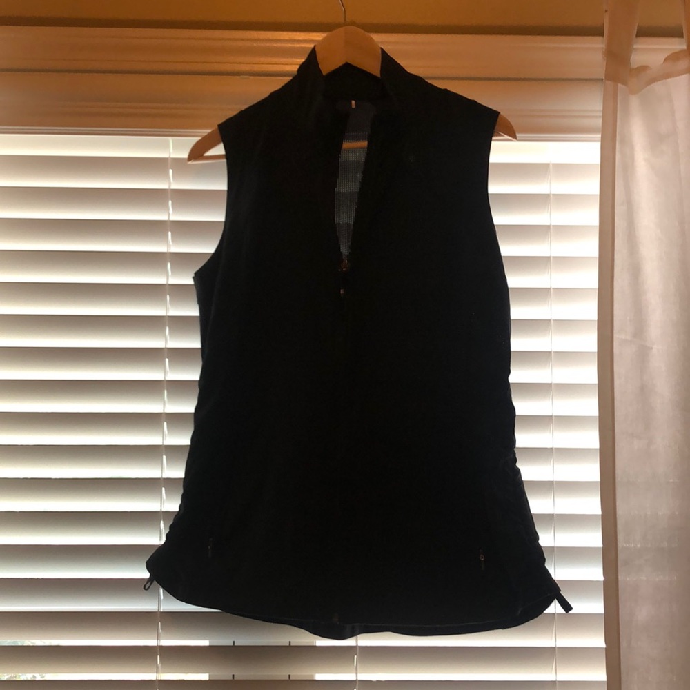 CALIA Lightweight Vest